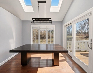 42 Clarewood Drive - Photo Thumbnail 8