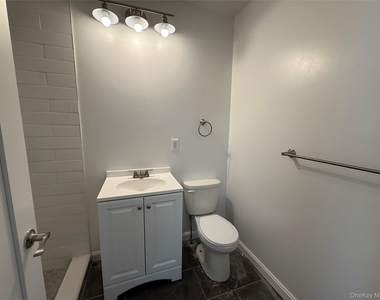174 Center Street - Photo Thumbnail 13
