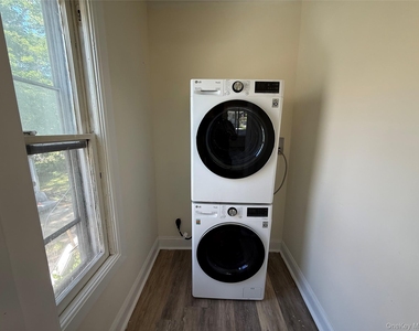 174 Center Street - Photo Thumbnail 15