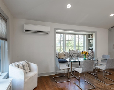 47 Whistler Road - Photo Thumbnail 12