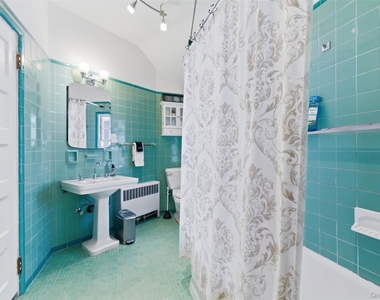 5 Trinity Place - Photo Thumbnail 36
