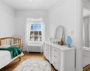 5 Trinity Place - Photo Thumbnail 37