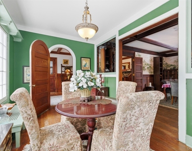 5 Trinity Place - Photo Thumbnail 25