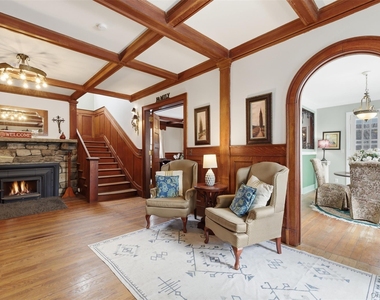 5 Trinity Place - Photo Thumbnail 9