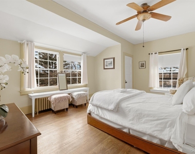 5 Trinity Place - Photo Thumbnail 30