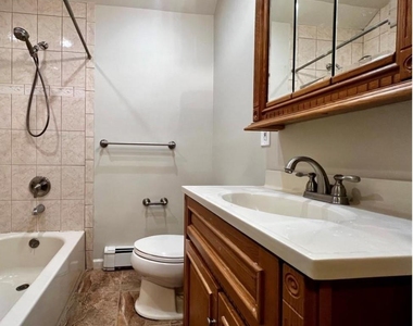 131 Goldenrod Avenue - Photo Thumbnail 3