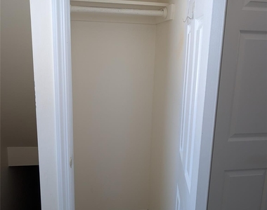 317 Bedford Avenue - Photo Thumbnail 11