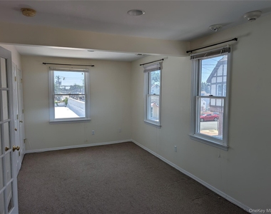 317 Bedford Avenue - Photo Thumbnail 13