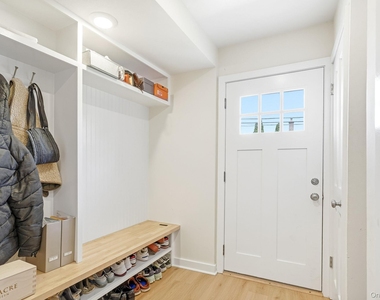 56 Wainwright Street - Photo Thumbnail 13