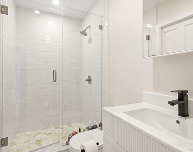 56 Wainwright Street - Photo Thumbnail 7