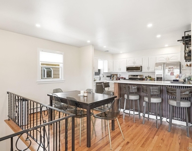 56 Wainwright Street - Photo Thumbnail 2