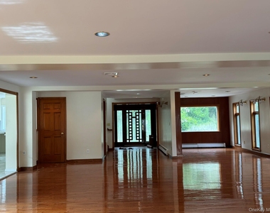 227 Beverly Road - Photo Thumbnail 20