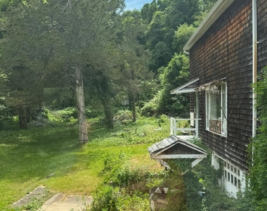 227 Beverly Road - Photo Thumbnail 12