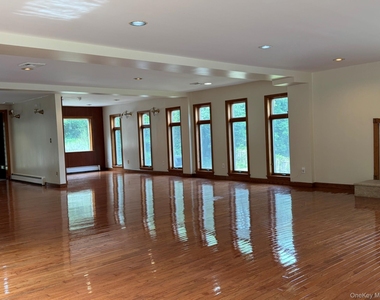227 Beverly Road - Photo Thumbnail 19