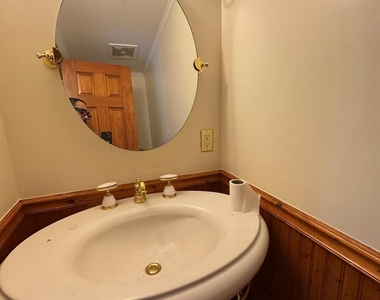 227 Beverly Road - Photo Thumbnail 29