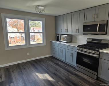 35 Keegan Street - Photo Thumbnail 3