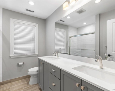 77 Lakeview Avenue - Photo Thumbnail 23
