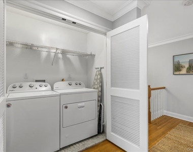 77 Lakeview Avenue - Photo Thumbnail 24