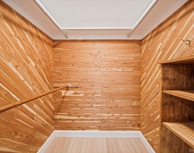 17 Bartlett - Photo Thumbnail 11