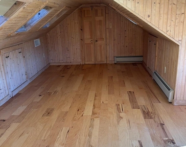 168 Pine Hill - Photo Thumbnail 12