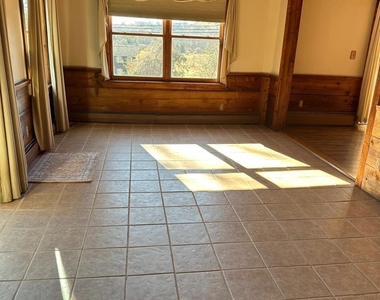 168 Pine Hill - Photo Thumbnail 2