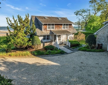 10450 New Suffolk Avenue - Photo Thumbnail 26