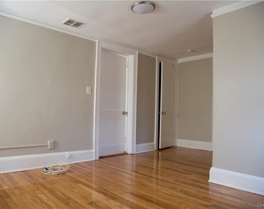 99 Maple Avenue - Photo Thumbnail 16