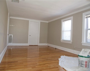 99 Maple Avenue - Photo Thumbnail 14