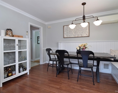 26 Riverview Avenue - Photo Thumbnail 5