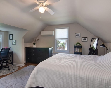 26 Riverview Avenue - Photo Thumbnail 17