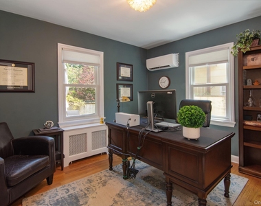 26 Riverview Avenue - Photo Thumbnail 13
