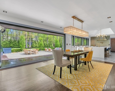 792 Partridge Drive - Photo Thumbnail 21