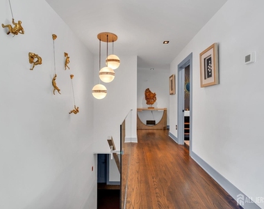 792 Partridge Drive - Photo Thumbnail 28