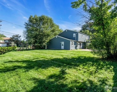 43 Jonathan Drive - Photo Thumbnail 50