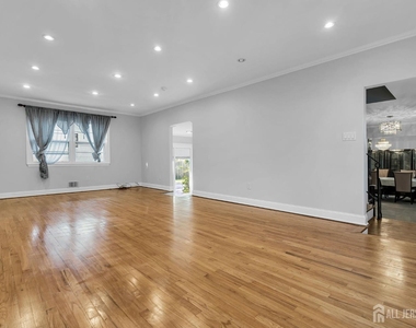 43 Jonathan Drive - Photo Thumbnail 26