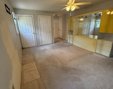 43 Jonathan Drive - Photo Thumbnail 23
