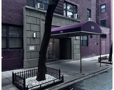 360 W 55th Street - Photo Thumbnail 3
