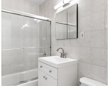 360 W 55th Street - Photo Thumbnail 6