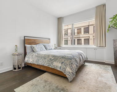 100 W 18th Street - Photo Thumbnail 14