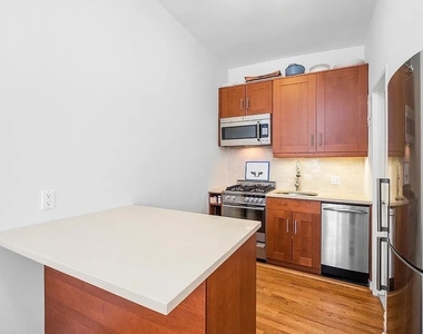 164 8th Avenue - Photo Thumbnail 1
