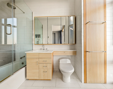 200 E 32nd Street - Photo Thumbnail 5