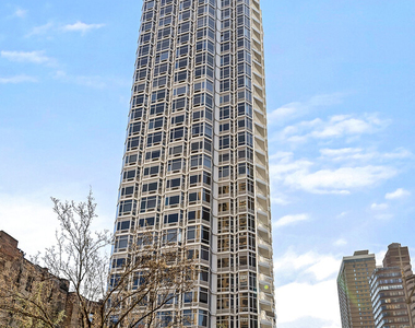 200 E 32nd Street - Photo Thumbnail 14