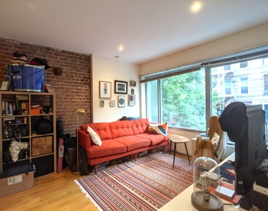636 E 11th Street - Photo Thumbnail 17