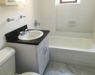 Brooklyn Heights - Photo Thumbnail 9