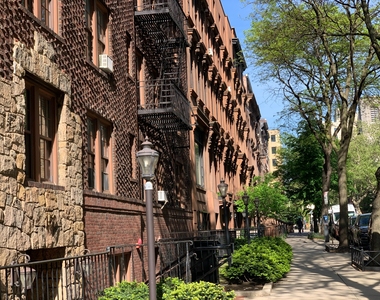 Brooklyn Heights - Photo Thumbnail 12