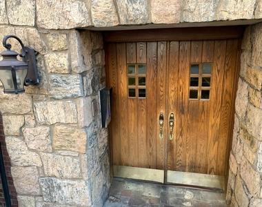 Brooklyn Heights - Photo Thumbnail 13