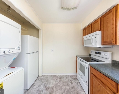 8430 Courthouse Road - Photo Thumbnail 9