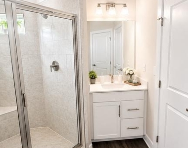 8018 Williamson Boulevard - Photo Thumbnail 21