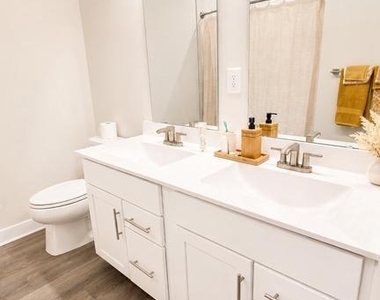 8018 Williamson Boulevard - Photo Thumbnail 26