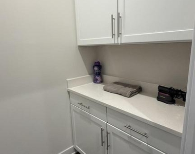 8018 Williamson Boulevard - Photo Thumbnail 15